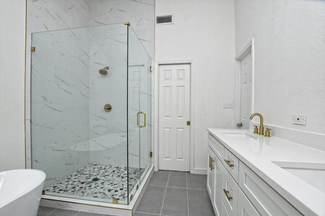 17607 Klamath Falls DR, Round Rock, TX 78681