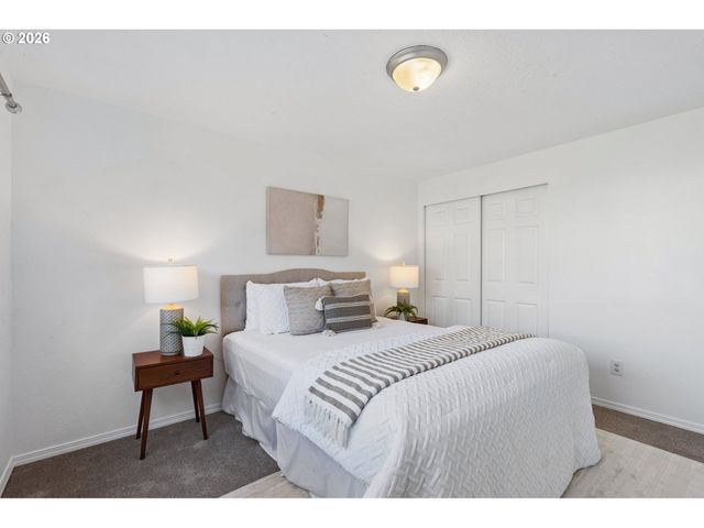 6541 Se 93RD Ave, Portland, OR 97266
