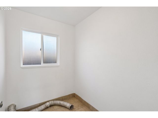 6541 Se 93RD Ave, Portland, OR 97266
