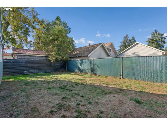 6541 Se 93RD Ave, Portland, OR 97266