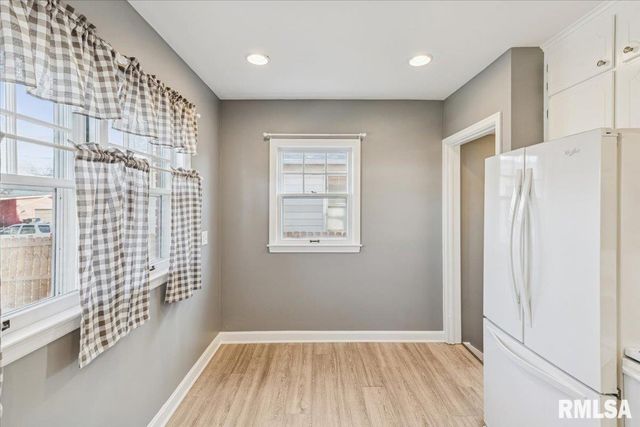 1725 WILKES Avenue, Davenport, IA 52804