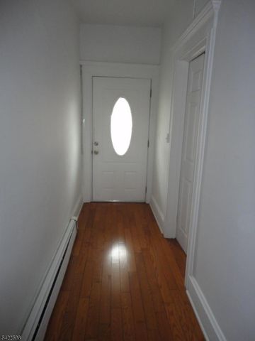 8 N Salem St, Dover Town, NJ 07801
