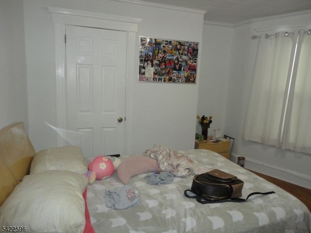 8 N Salem St, Dover Town, NJ 07801
