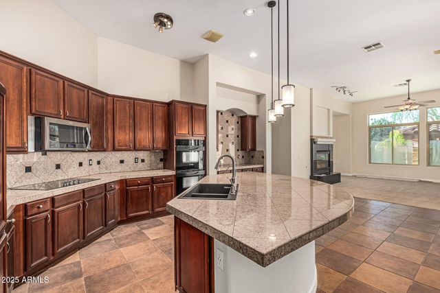 5440 S DRAGOON Drive, Chandler, AZ 85249