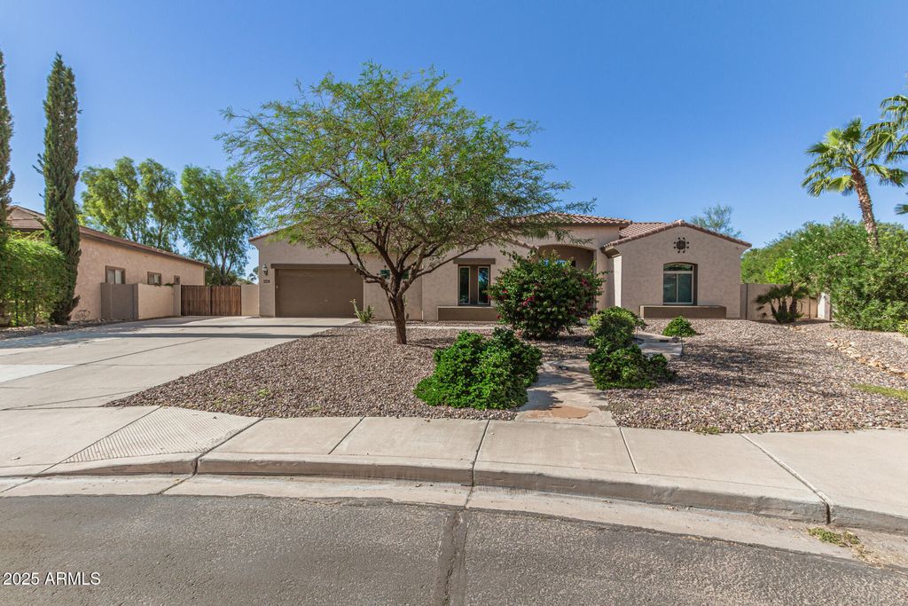 5440 S DRAGOON Drive, Chandler, AZ 85249