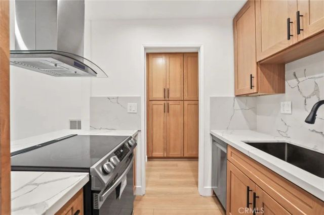 1030 W Macarthur 86, Santa Ana, CA 92707