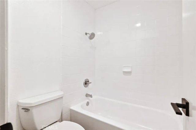 1030 W Macarthur 86, Santa Ana, CA 92707