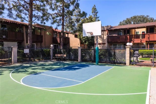 1030 W Macarthur 86, Santa Ana, CA 92707