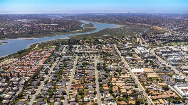 2173 Orchard, Newport Beach, CA 92660