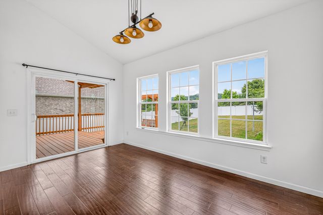 684 Wolfeboro Ln, Nashville, TN 37221