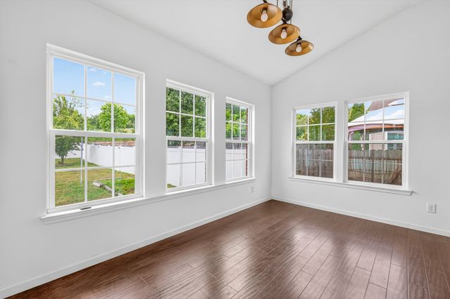 684 Wolfeboro Ln, Nashville, TN 37221