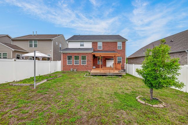 684 Wolfeboro Ln, Nashville, TN 37221