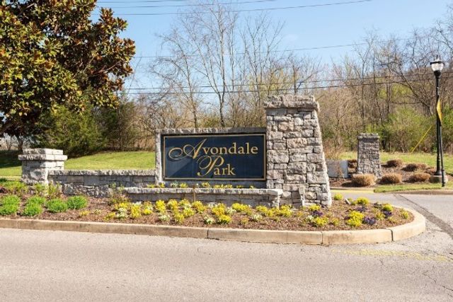 684 Wolfeboro Ln, Nashville, TN 37221