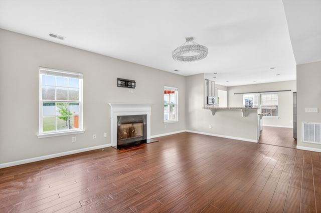 684 Wolfeboro Ln, Nashville, TN 37221