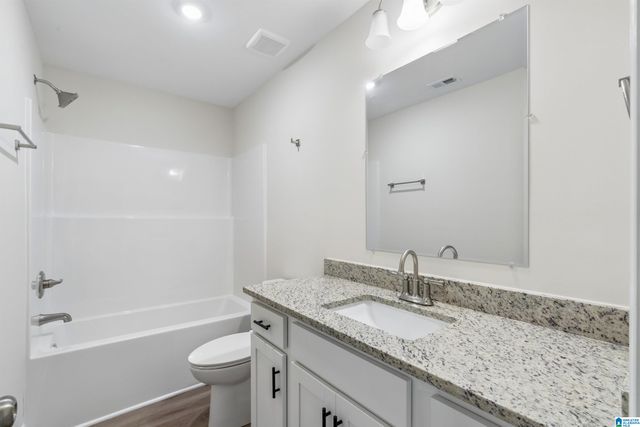 244 MABELON COURT, Hueytown, AL 35023