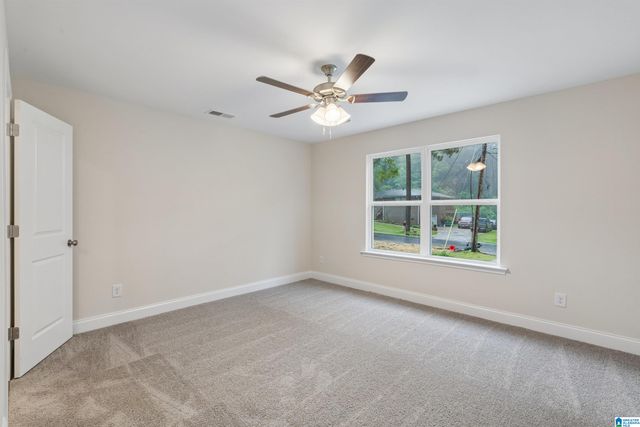 244 MABELON COURT, Hueytown, AL 35023