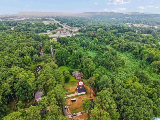 244 MABELON COURT, Hueytown, AL 35023