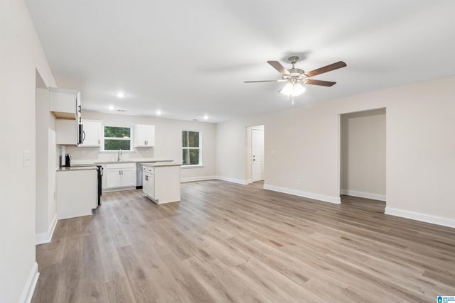 244 MABELON COURT, Hueytown, AL 35023
