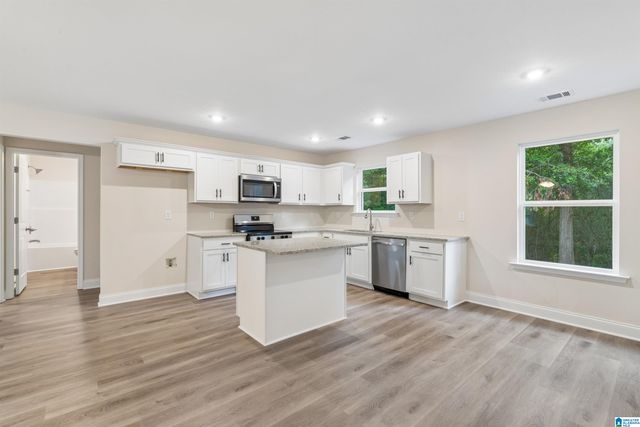 244 MABELON COURT, Hueytown, AL 35023