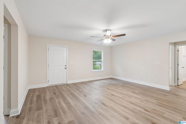 244 MABELON COURT, Hueytown, AL 35023