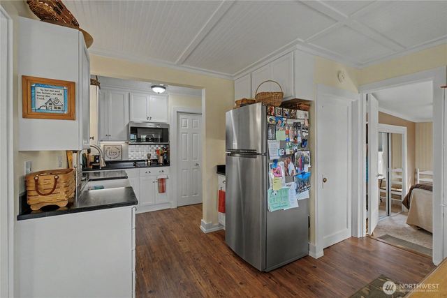 1104 N Baker, East Wenatchee, WA 90880