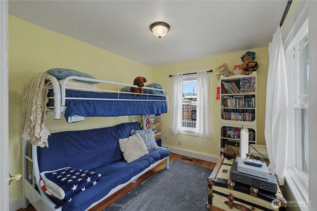 1104 N Baker, East Wenatchee, WA 90880