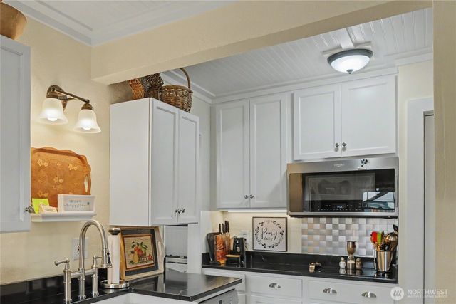 1104 N Baker, East Wenatchee, WA 90880