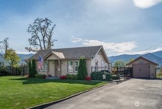 1104 N Baker, East Wenatchee, WA 90880