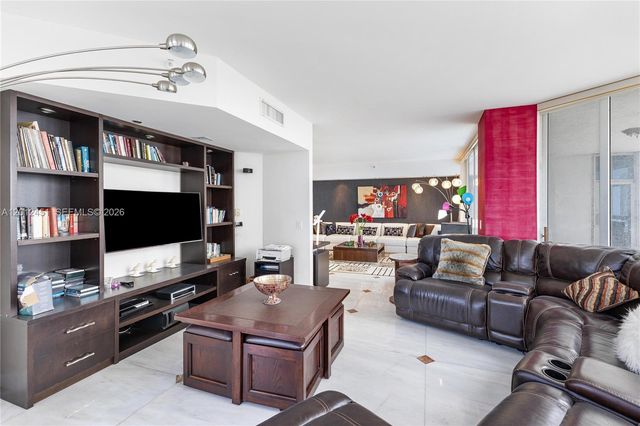 1440 S Ocean Blvd Apt 5D, Lauderdale By The Sea, FL 33062