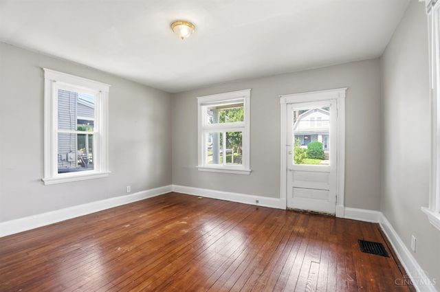 3784 Isabella Avenue, Cincinnati, OH 45209