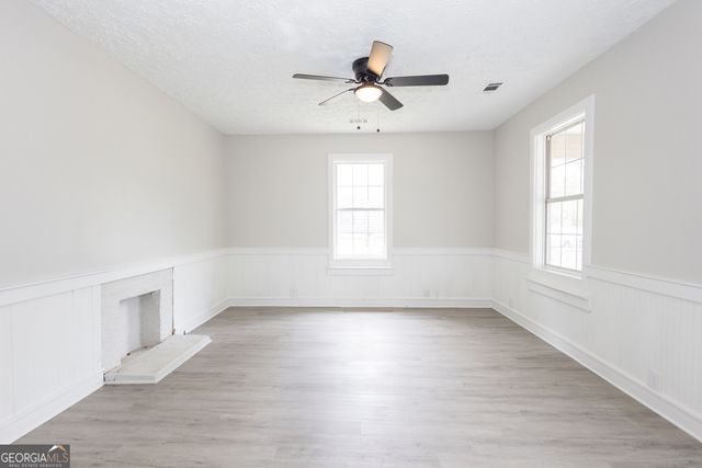 218 W Chappell Street, Griffin, GA 30223