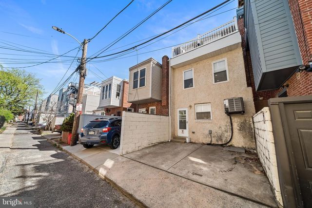 2061 SAINT ALBANS ST, Philadelphia, PA 19146