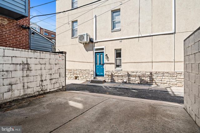 2061 SAINT ALBANS ST, Philadelphia, PA 19146