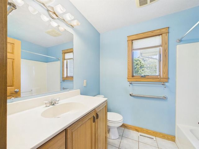 1729 Bear Lake Drive, Dresser, WI 54009