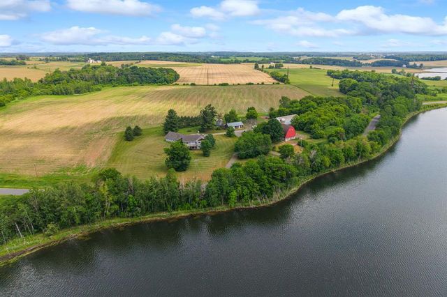 1729 Bear Lake Drive, Dresser, WI 54009