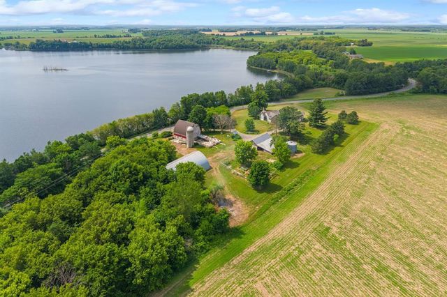 1729 Bear Lake Drive, Dresser, WI 54009