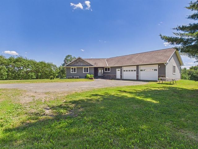 1729 Bear Lake Drive, Dresser, WI 54009