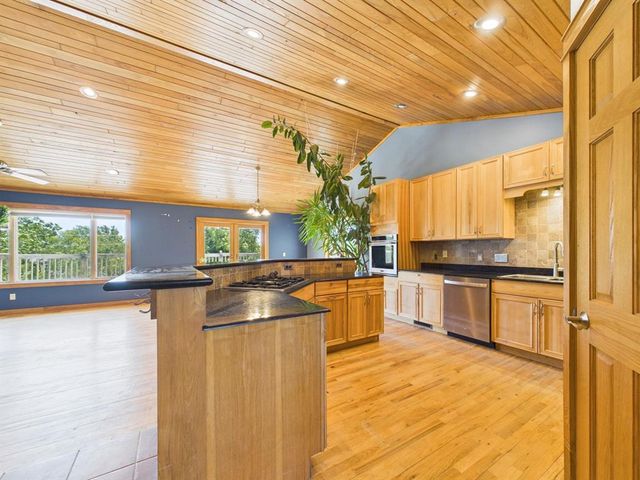 1729 Bear Lake Drive, Dresser, WI 54009
