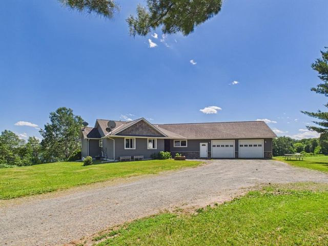 1729 Bear Lake Drive, Dresser, WI 54009