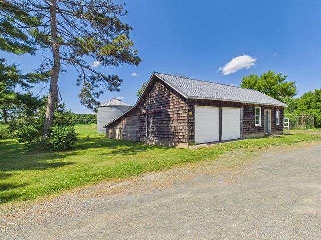1729 Bear Lake Drive, Dresser, WI 54009