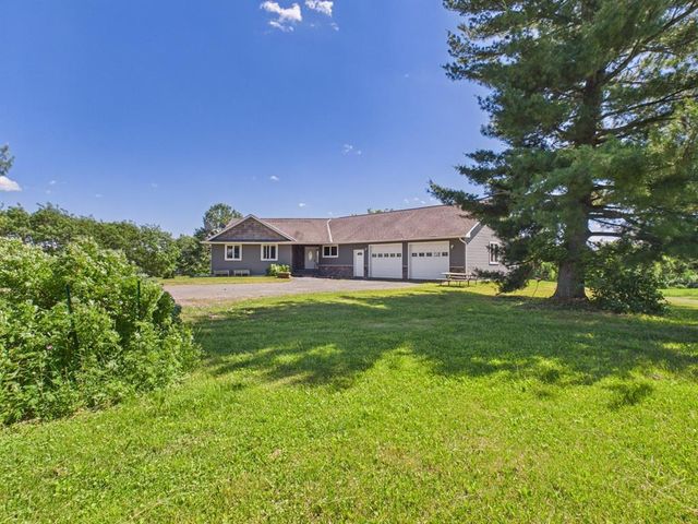 1729 Bear Lake Drive, Dresser, WI 54009
