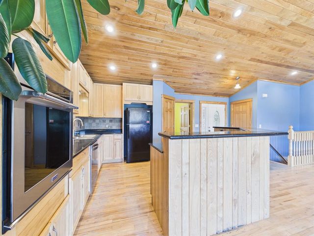 1729 Bear Lake Drive, Dresser, WI 54009