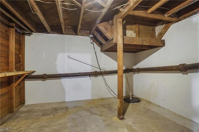 2890 Bailey Road, Cuyahoga Falls, OH 44221