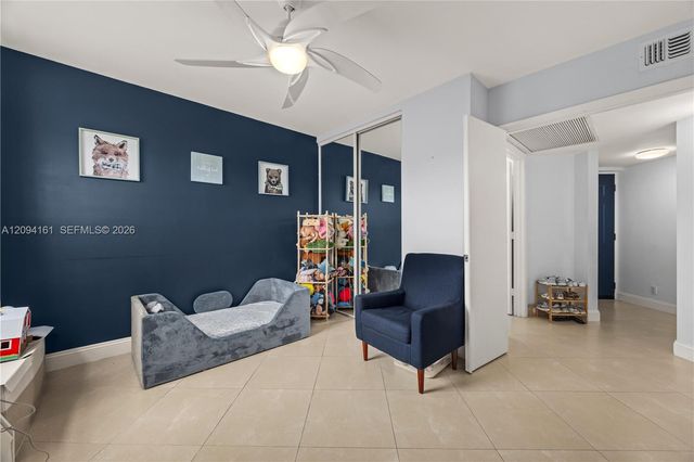 10631 NW 14th Street 222, Plantation, FL 33322