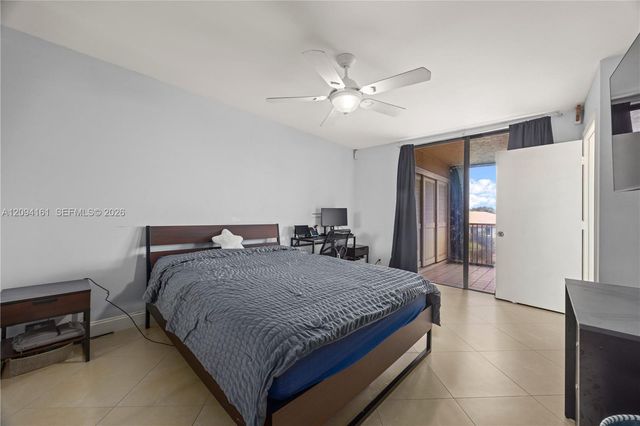 10631 NW 14th Street 222, Plantation, FL 33322