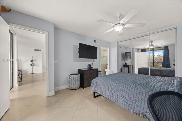 10631 NW 14th Street 222, Plantation, FL 33322