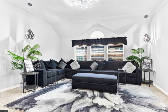 1121 Red Hawk Lane, Forney, TX 75126