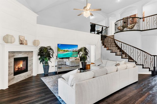 1121 Red Hawk Lane, Forney, TX 75126