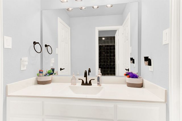 1121 Red Hawk Lane, Forney, TX 75126