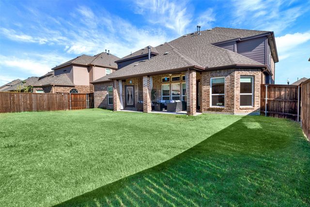1121 Red Hawk Lane, Forney, TX 75126